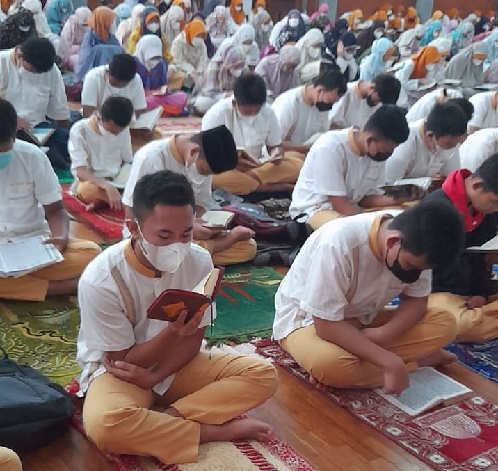 Kegiatan Penumbuhan Budi Pekerti